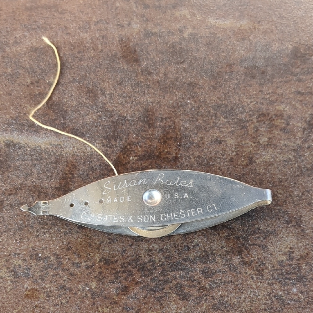 Vintage Susan Bates Tatting Needle